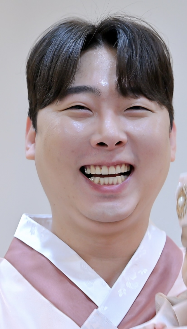김창현