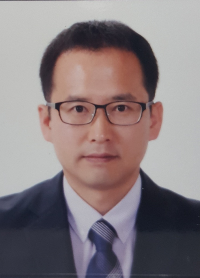 박용진