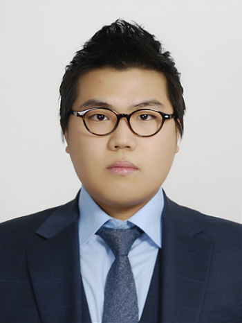이용곤